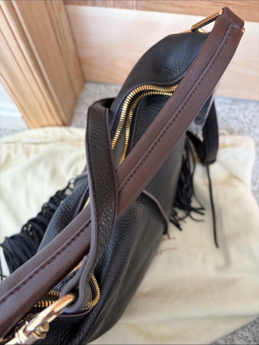 G.I.L.I. Black Leather Fringe Hobo Crossbody Bag | NWOT - Picture 14 of 16